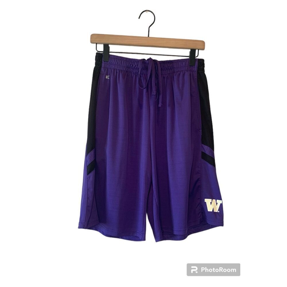 Washington Huskies  Shorts -Mens - Purple- Medium